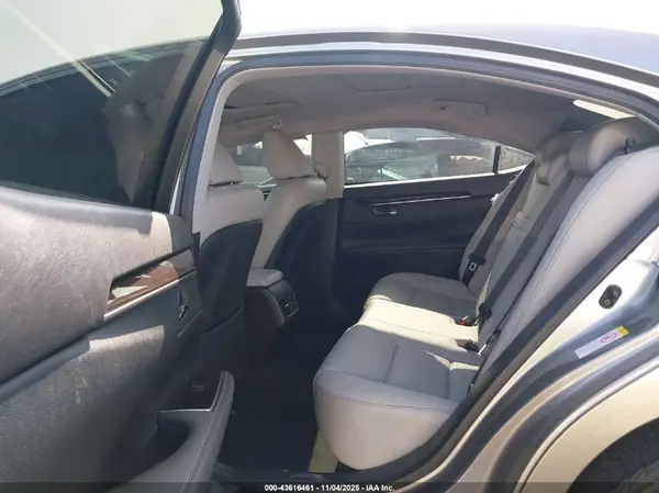 58ABK1GG4JU113671 2018 LEXUS ES - Image 8