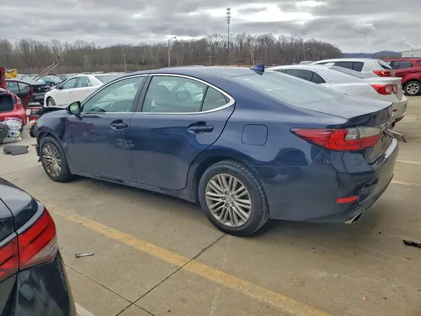 58ABK1GG5GU001423 2016 LEXUS ES - Image 2