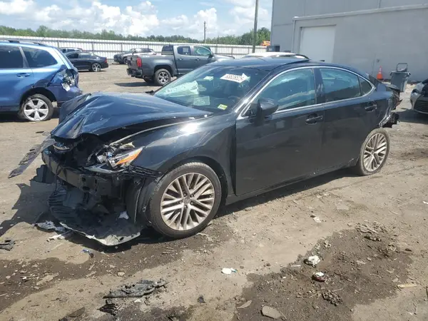 58ABK1GG5GU010476 2016 LEXUS ES - Image 1