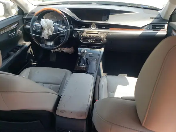 58ABK1GG5GU010915 2016 LEXUS ES - Image 8