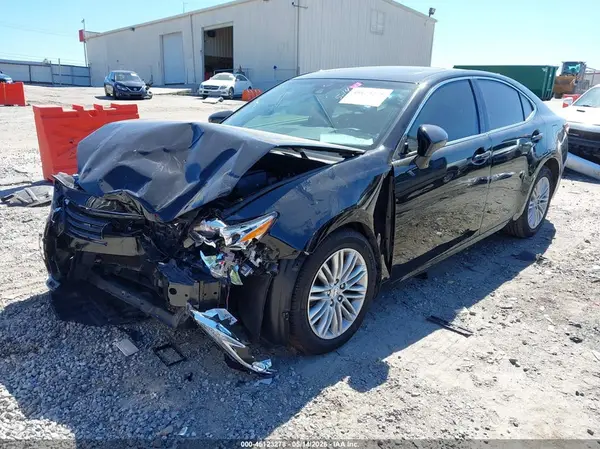 58ABK1GG5GU014513 2016 LEXUS ES - Image 2