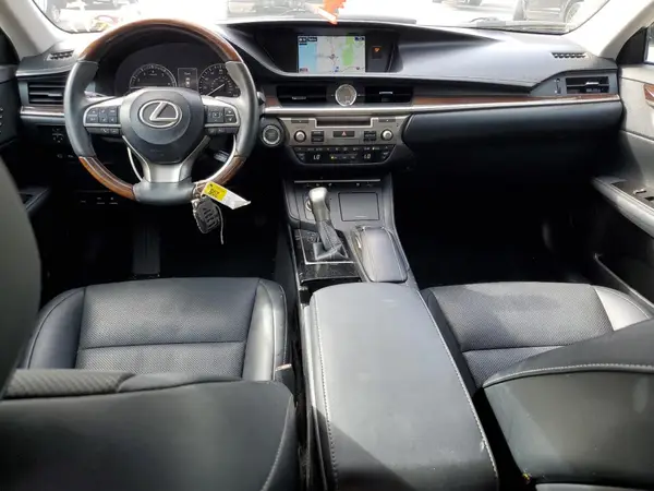 58ABK1GG5GU015418 2016 LEXUS ES - Image 8