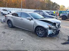 58ABK1GG5GU015631 2016 LEXUS ES