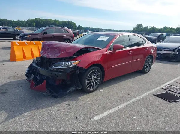 58ABK1GG5GU015676 2016 LEXUS ES - Image 2