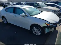 58ABK1GG5GU018478 2016 LEXUS ES
