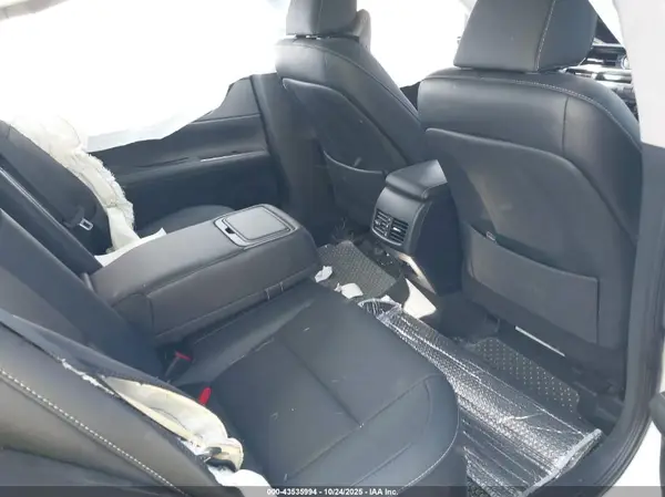 58ABK1GG5GU018478 2016 LEXUS ES - Image 8