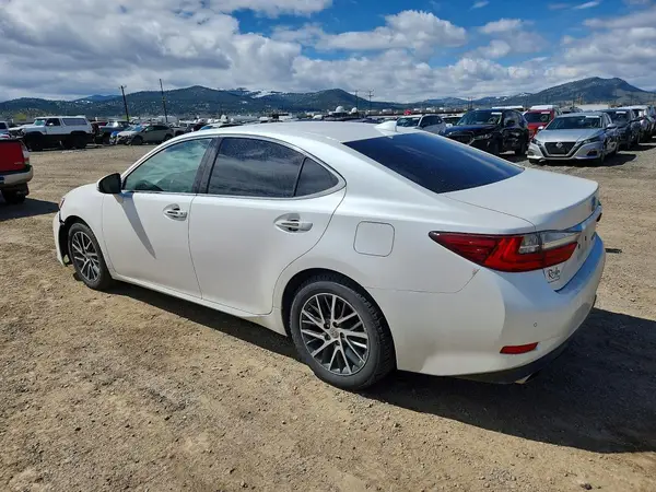 58ABK1GG5GU020781 2016 LEXUS ES - Image 2
