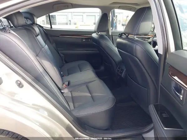 58ABK1GG5GU022269 2016 LEXUS ES - Image 8