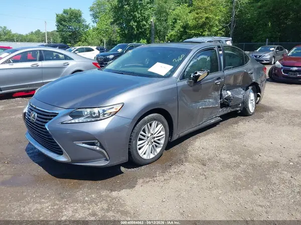 58ABK1GG5GU022966 2016 LEXUS ES - Image 2