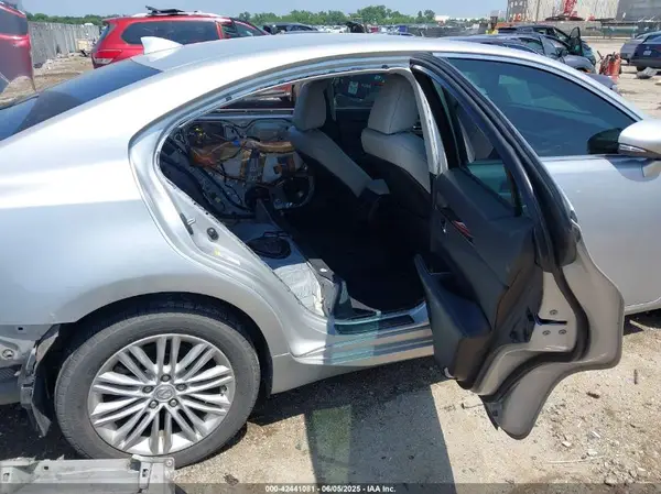 58ABK1GG5GU023471 2016 LEXUS ES - Image 8