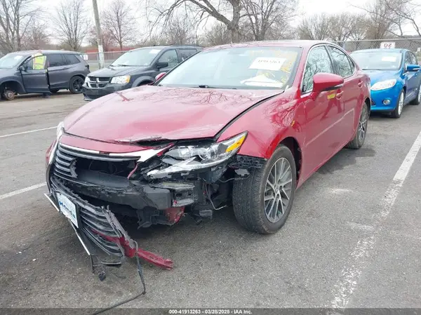 58ABK1GG5GU024281 2016 LEXUS ES - Image 2
