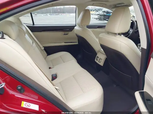 58ABK1GG5GU024281 2016 LEXUS ES - Image 8