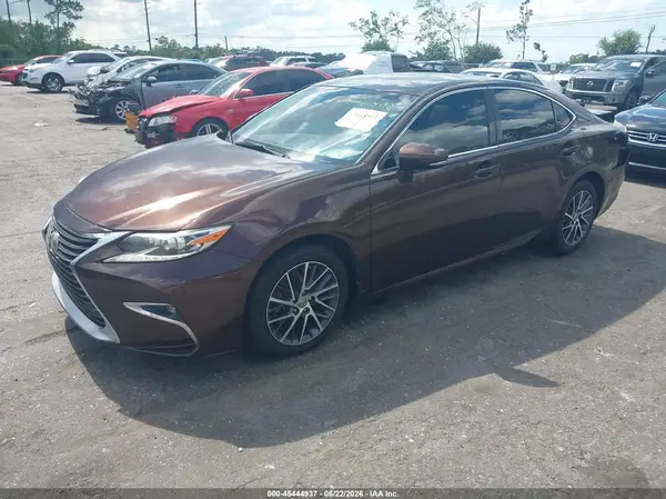 58ABK1GG5GU026273 2016 LEXUS ES - Image 2