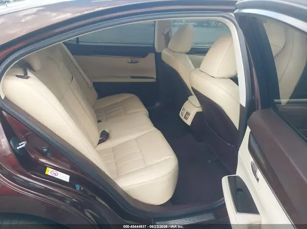 58ABK1GG5GU026273 2016 LEXUS ES - Image 8