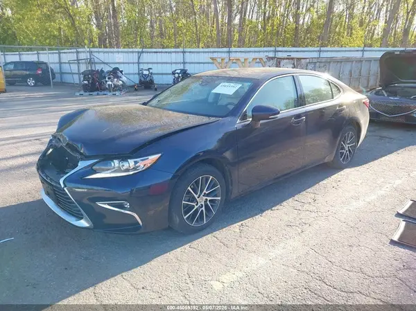58ABK1GG5GU026290 2016 LEXUS ES - Image 2