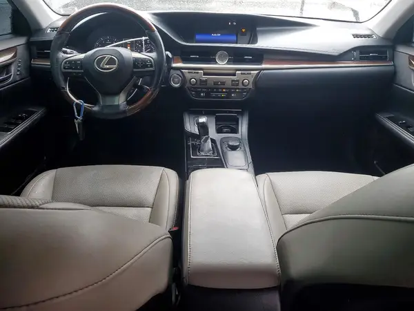 58ABK1GG5GU029769 2016 LEXUS ES - Image 8