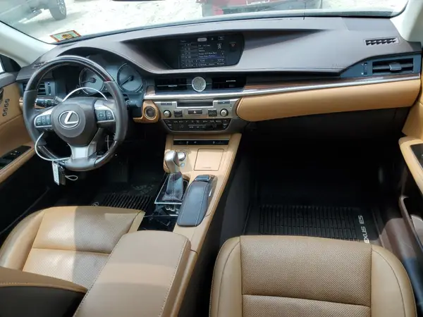 58ABK1GG5GU032977 2016 LEXUS ES - Image 8