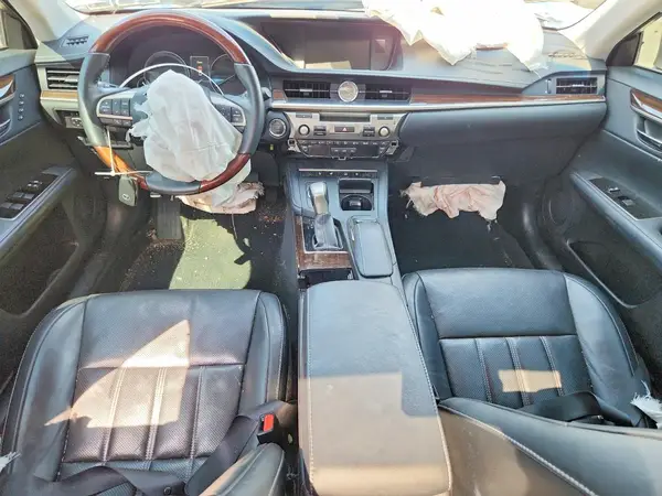 58ABK1GG5GU033224 2016 LEXUS ES - Image 8