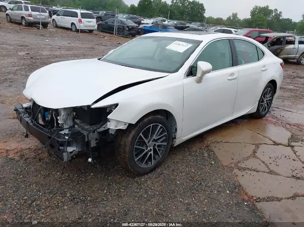 58ABK1GG5GU034096 2016 LEXUS ES - Image 2