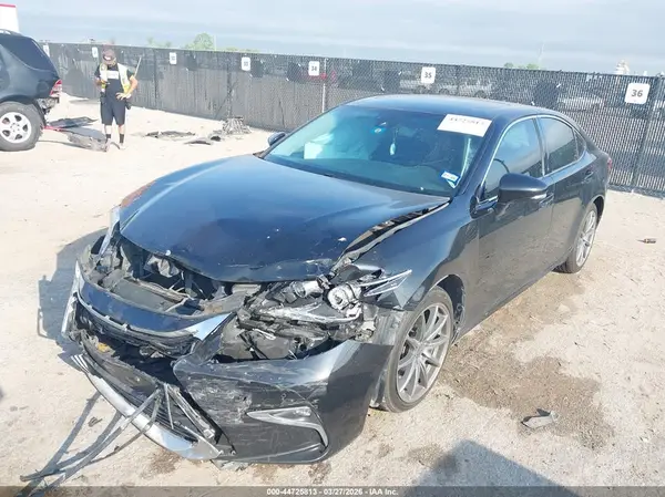 58ABK1GG5HU036920 2017 LEXUS ES - Image 2