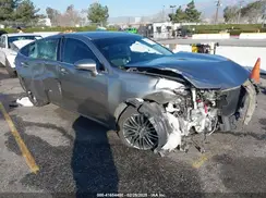 58ABK1GG5HU040210 2017 LEXUS ES
