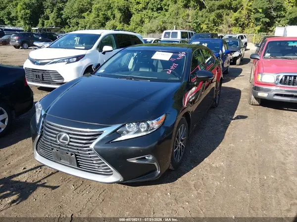 58ABK1GG5HU041468 2017 LEXUS ES - Image 2