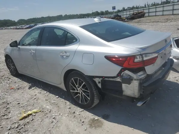 58ABK1GG5HU042748 2017 LEXUS ES - Image 2