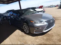 58ABK1GG5HU043818 2017 LEXUS ES