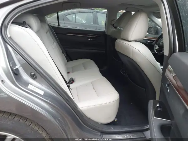 58ABK1GG5HU043866 2017 LEXUS ES - Image 8
