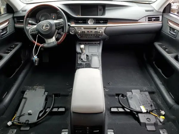 58ABK1GG5HU046220 2017 LEXUS ES - Image 8