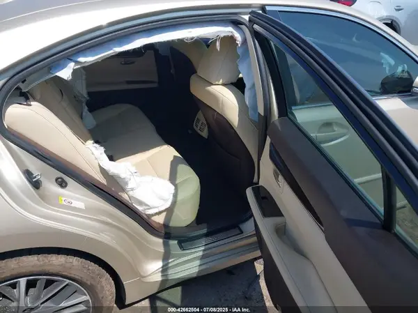 58ABK1GG5HU046377 2017 LEXUS ES - Image 8