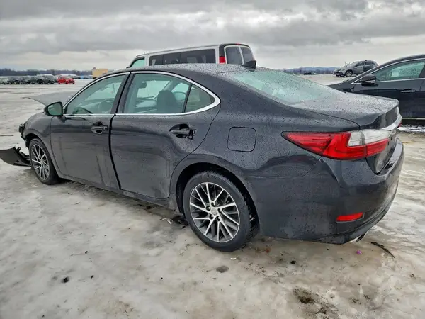 58ABK1GG5HU047416 2017 LEXUS ES - Image 2