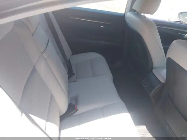 58ABK1GG5HU049473 2017 LEXUS ES - Image 8
