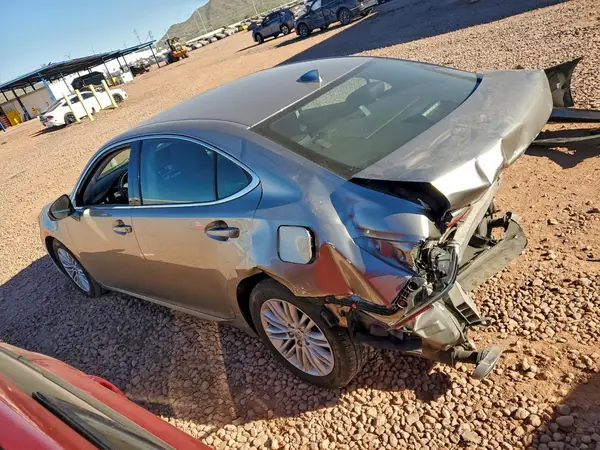 58ABK1GG5HU052289 2017 LEXUS ES - Image 2