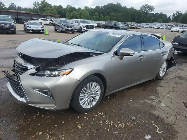 58ABK1GG5HU054379 2017 LEXUS ES - Image 1