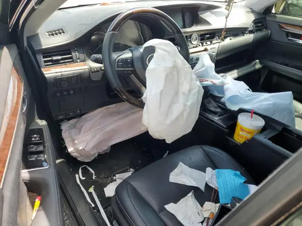 58ABK1GG5HU058044 2017 LEXUS ES - Image 8