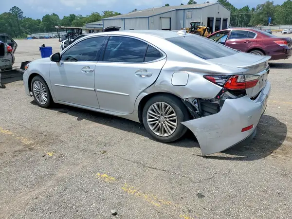 58ABK1GG5HU058772 2017 LEXUS ES - Image 2