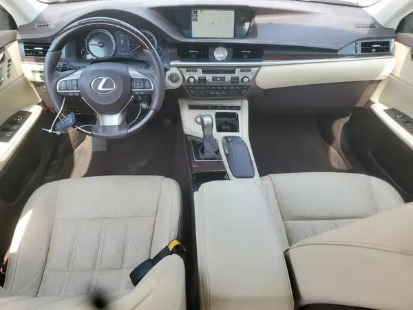 58ABK1GG5HU062014 2017 LEXUS ES - Image 8