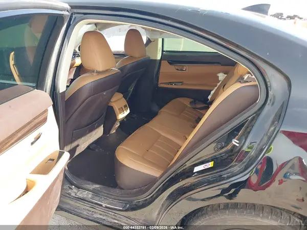 58ABK1GG5HU063728 2017 LEXUS ES - Image 8