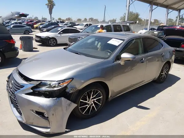 58ABK1GG5HU064748 2017 LEXUS ES - Image 2