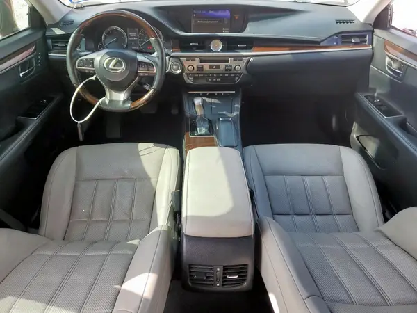 58ABK1GG5HU067892 2017 LEXUS ES - Image 8