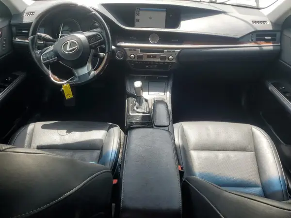 58ABK1GG5HU068542 2017 LEXUS ES - Image 8