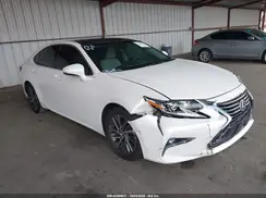 58ABK1GG5HU069609 2017 LEXUS ES