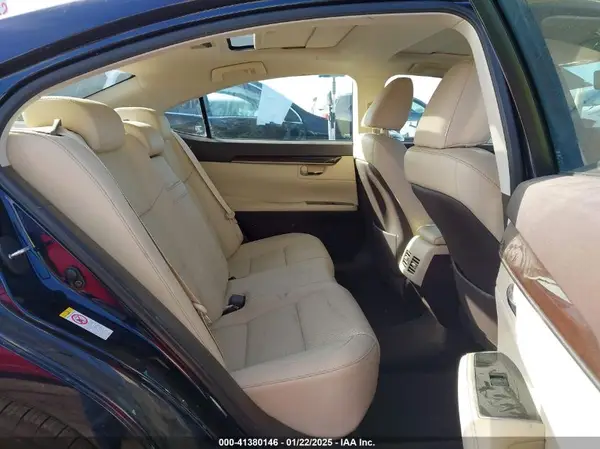 58ABK1GG5HU074938 2017 LEXUS ES - Image 8