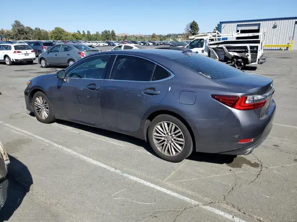 58ABK1GG5HU076012 2017 LEXUS ES - Image 2