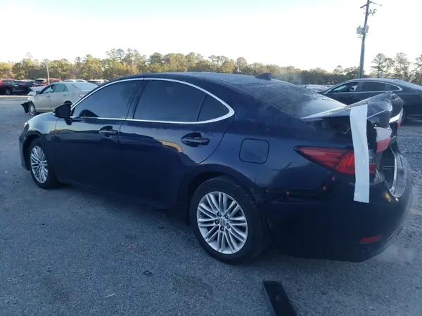 58ABK1GG5HU076754 2017 LEXUS ES - Image 2