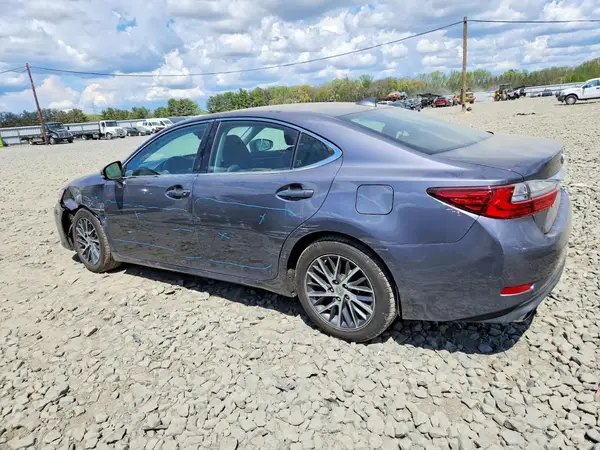 58ABK1GG5HU076852 2017 LEXUS ES - Image 2