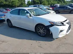 58ABK1GG5JU080499 2018 LEXUS ES