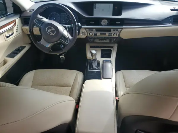 58ABK1GG5JU083547 2018 LEXUS ES - Image 8