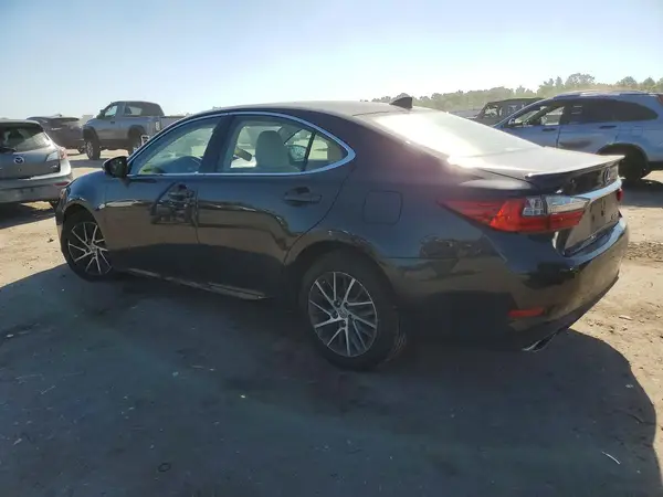 58ABK1GG5JU085458 2018 LEXUS ES - Image 2